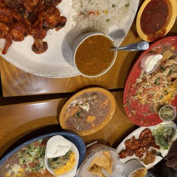 Mazatlan Mexican Grill And Bar - Coffee & Tea Near Me - Windsor Locks, Connecticut