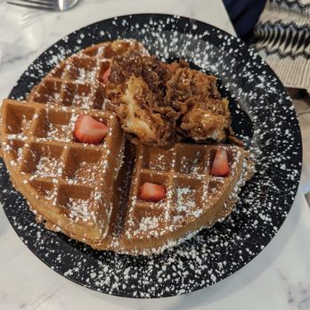 ApacheXLR - Chicken and waffles - Bars Near Me - Atlanta, Georgia