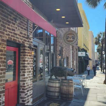 Poogan's Smokehouse - Southern Near Me - Charleston, South Carolina Poogan's Smokehouse - Southern Near Me - Charleston, South Carolina