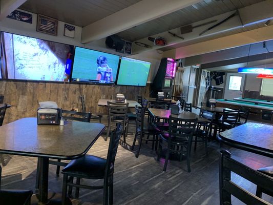 Bud Jackson’s Eatery & Taps by null