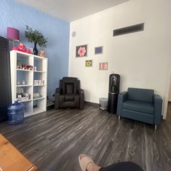 Clean Colonic - Tempe - Waiting room