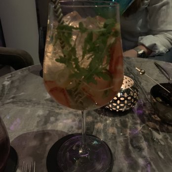 Z Bar - Summer spritz - Lounges Near Me - Chicago, Illinois Z Bar - Summer spritz - Lounges Near Me - Chicago, Illinois
