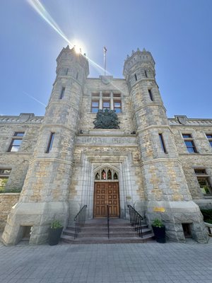 Royal Canadian Mint by null