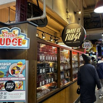 Reading Terminal Market - Sweet as Fudge - Food Court Near Me - Philadelphia, Pennsylvania Reading Terminal Market - Sweet as Fudge - Food Court Near Me - Philadelphia, Pennsylvania