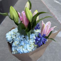 Amadeus Flowers