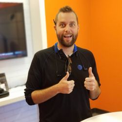 AT&T Store - Friendly & knowledgeable customer service associates