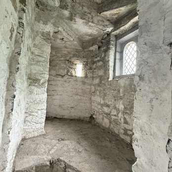 Drimnagh Castle - Landmarks & Historical Buildings Near Me - Dublin, D