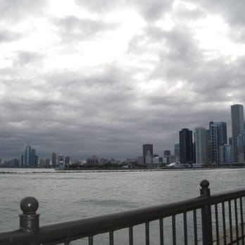 Navy Pier - Landmarks & Historical Buildings Near Me - Chicago, Illinois