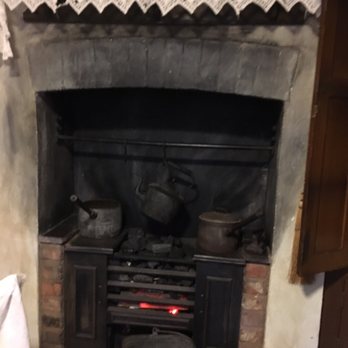 Hat Works - Stove - Museums Near Me - Stockport, XGM