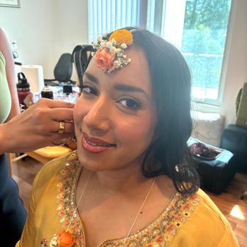 MakeupStarStudio - Haldi ceremony jewelery - Makeup Artists Near Me - San Jose, California MakeupStarStudio - Haldi ceremony jewelery - Makeup Artists Near Me - San Jose, California