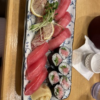 Yohei Sushi Restaurant - Fatty tuna - Sushi Bars Near Me - Honolulu, Hawaii
