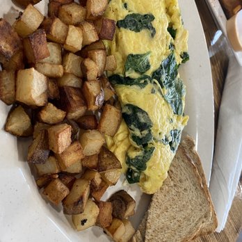 Sugar Milk Cafe - Feta and Spinach omelette - Breakfast & Brunch Near Me - Naperville, Illinois