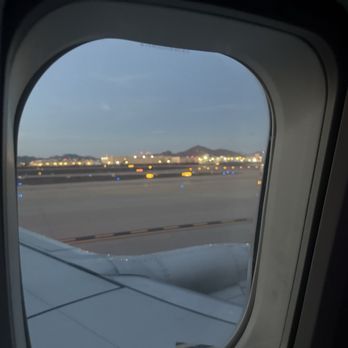 American Airlines - American Airlines - Airlines Near Me - Phoenix, Arizona
