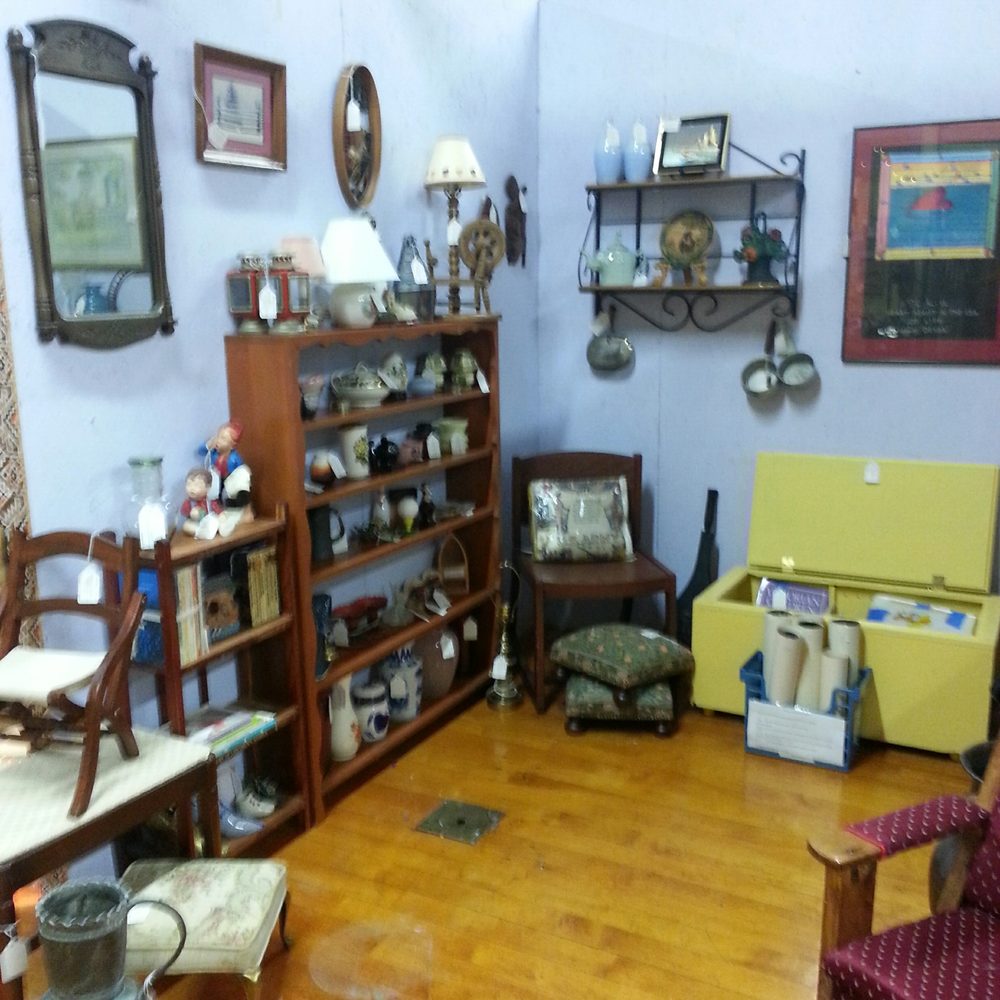 Catawba River Antique Mall - Antiques Near Me - Belmont, North Carolina Catawba River Antique Mall - Antiques Near Me - Belmont, North Carolina