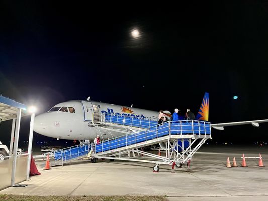 Concord-Padgett Regional Airport by null