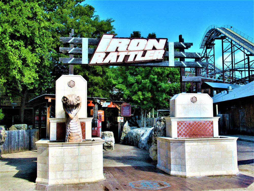 Iron Rattler, San Antonio | Roadtrippers