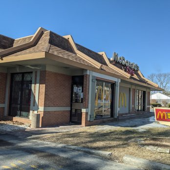 McDonald's - McDonald's, Bucksport ME - Burgers Near Me - Bucksport, Maine