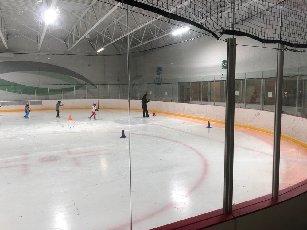Brentwood Ice Arena, St. Louis Roadtrippers