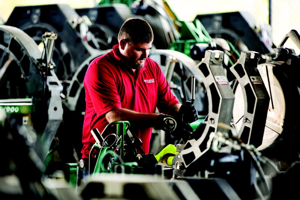 FERGUSON INDUSTRIAL 1701 S 16th St, La Porte, Texas Hardware Stores