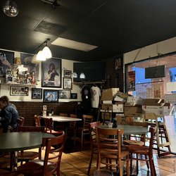 Hyuga Sushi - Interior