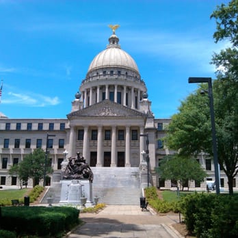 Mississippi State Capitol - Capital Steps - Landmarks & Historical Buildings Near Me - Jackson, Mississippi