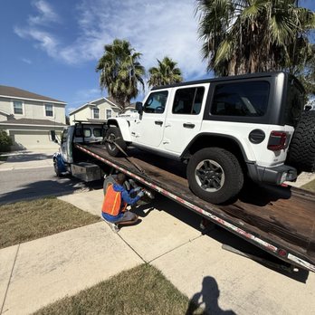 Ramirez Towing Services - Towing Near Me - Riverview, Florida Ramirez Towing Services - Towing Near Me - Riverview, Florida