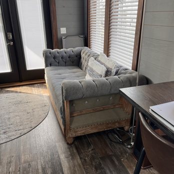 The Ridge Outdoor Resort - Living room - Resorts Near Me - Sevierville, Tennessee