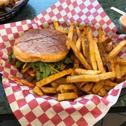 Knockout Burger