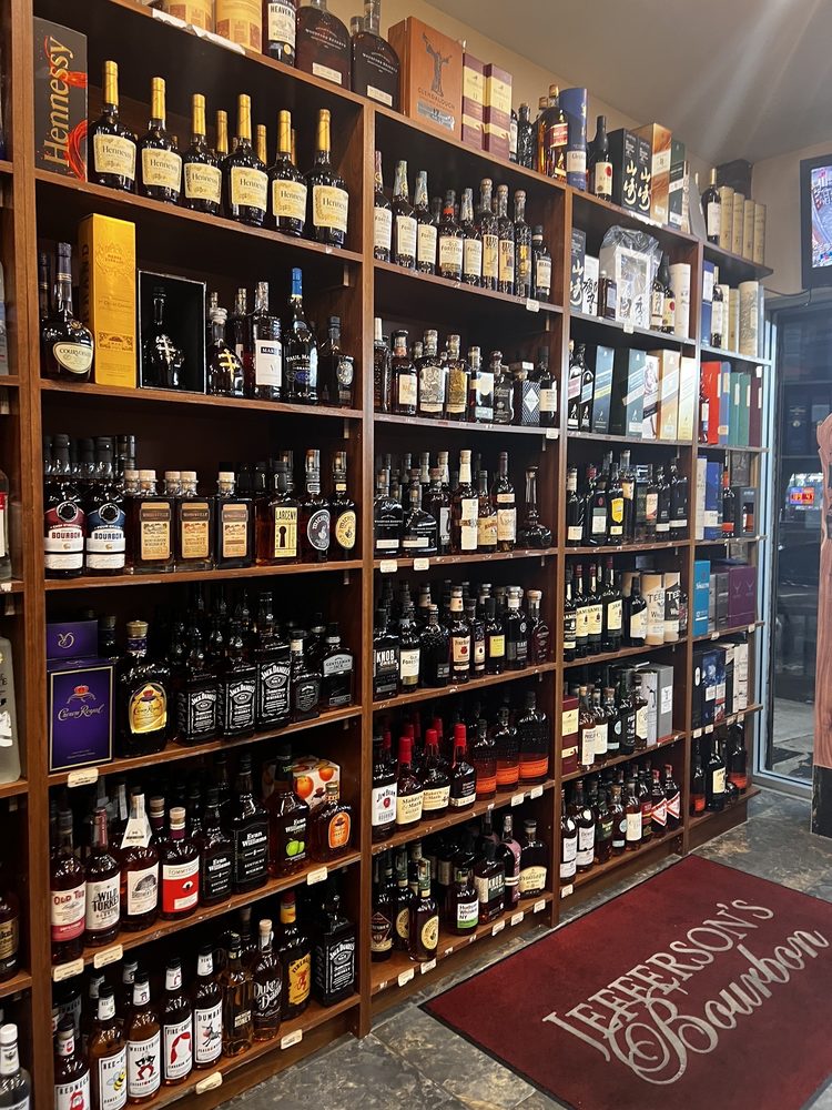 MIDDLE VILLAGE WINES & LIQUORS Updated October 2024 16 Photos & 15