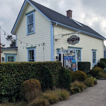Frankie's - The Restaurant - Ice Cream & Frozen Yogurt Near Me - Mendocino, California