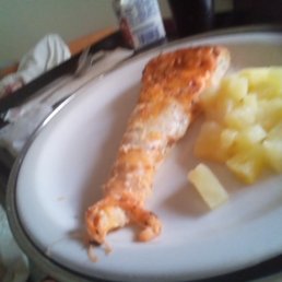 2" slice of barely warm pizza and equally warm pineapple.