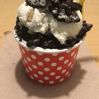 Mighty Moo Ice Cream - cookie dough + peppermint + oreo topping (ik, weird combo but i loved it) - Ice Cream & Frozen Yogurt Near Me - Youngtown, Arizona