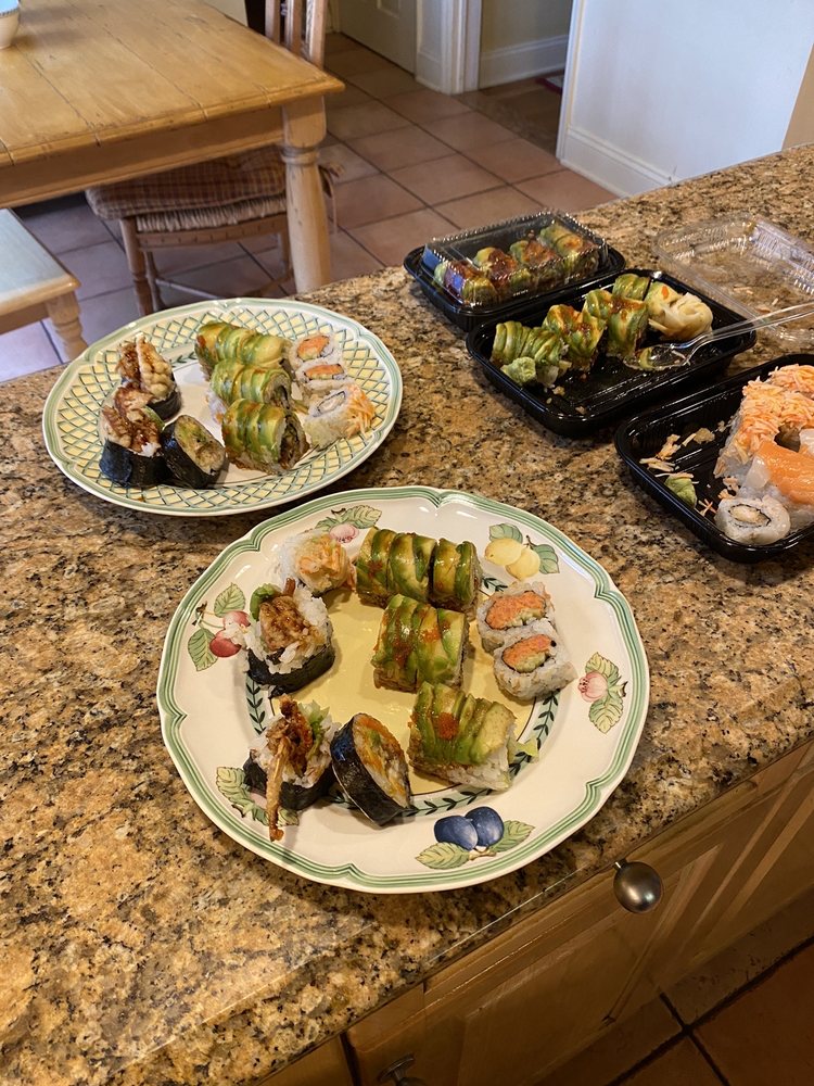 SUSHI YA Updated April 2024 80 Photos & 76 Reviews 9 N Park Ave