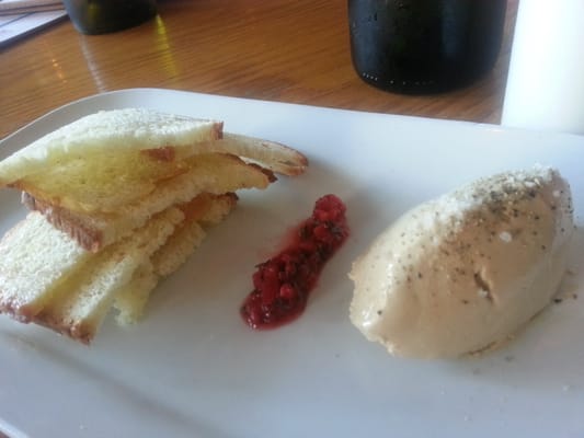 Parkside Bar & Bistro by null