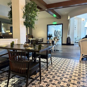 Olive & Hay - Indoor - Italian Near Me - Napa, California Olive & Hay - Indoor - Italian Near Me - Napa, California