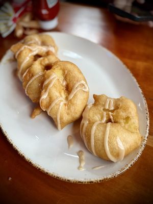 Clyde's Tower Oaks Lodge by null