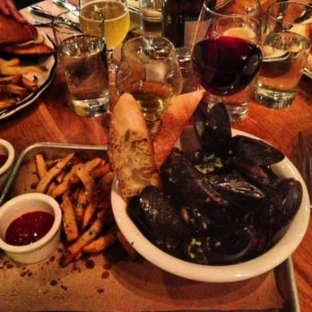 101 Craft Kitchen - Beer mussels! - New American Near Me - Dublin, Ohio