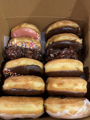 Mazzoa Donuts by null