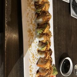 Fujiyama Japanese Restaurant and Sushi