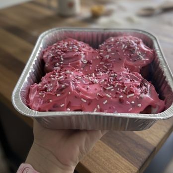 Heavenly Sweets - Valentine's Day edition red velvet cinnamon roll - Bakeries Near Me Heavenly Sweets - Valentine's Day edition red velvet cinnamon roll - Bakeries Near Me