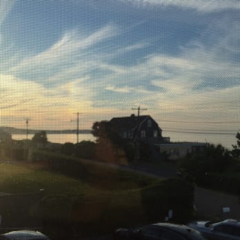 The Seafarer Inn - Sunset view from the pebblebeach room - Hotels Near Me - Rockport, Massachusetts The Seafarer Inn - Sunset view from the pebblebeach room - Hotels Near Me - Rockport, Massachusetts