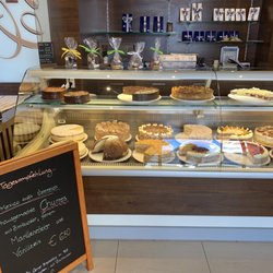 Cafe König, Walter u. Elisabeth Fritz - Kuchentheke