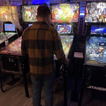 Miniboss - Bars Near Me - San Jose, California