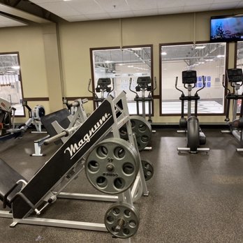 Saville Community Sports Centre - Leg press, elliptical and rowing machines. - Sports Clubs Near Me - Edmonton, Alberta Saville Community Sports Centre - Leg press, elliptical and rowing machines. - Sports Clubs Near Me - Edmonton, Alberta