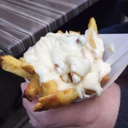 Vlaamse Friethuis Polleke - Frites with mayo