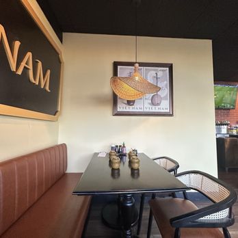 d'Annam - Seating - Vietnamese Near Me - Richmond, Virginia d'Annam - Seating - Vietnamese Near Me - Richmond, Virginia