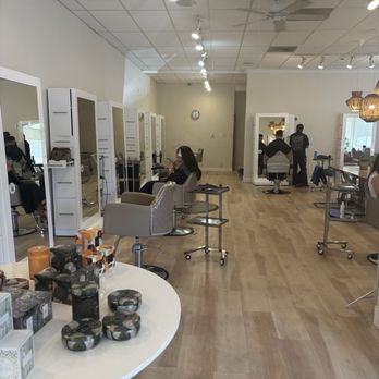 Stacy Monroe's Salon - Hair Salons Near Me - Castro Valley, California Stacy Monroe's Salon - Hair Salons Near Me - Castro Valley, California