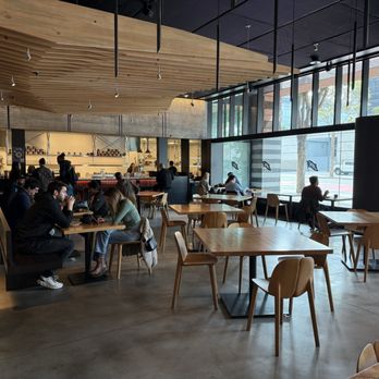 Jane On Third - Front interior, plenty of seating - Cafes Near Me - San Francisco, California Jane On Third - Front interior, plenty of seating - Cafes Near Me - San Francisco, California