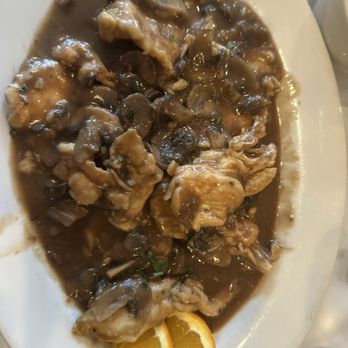 Canlon'S Restaurant - Chicken Marsala - American Near Me - Staten Island, New York