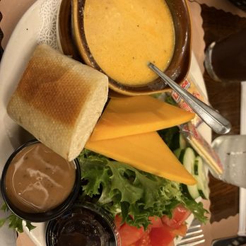 Six Pence Pub - Farmer's lunch with Buffalo chicken soup - American Near Me - Blowing Rock, North Carolina Six Pence Pub - Farmer's lunch with Buffalo chicken soup - American Near Me - Blowing Rock, North Carolina